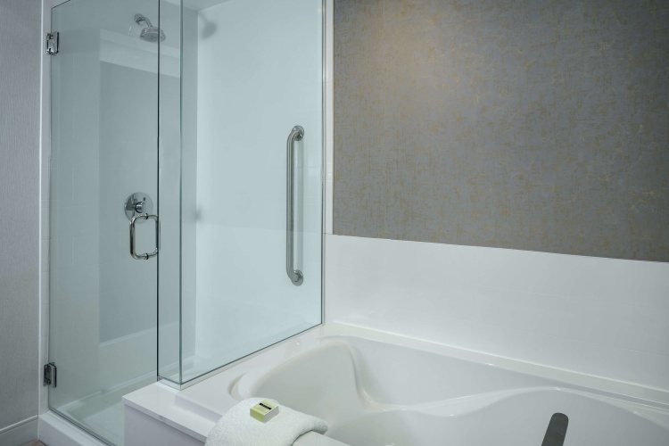 Hilton Garden Inn Seattle/Bellevue Downtown, WA photo 11