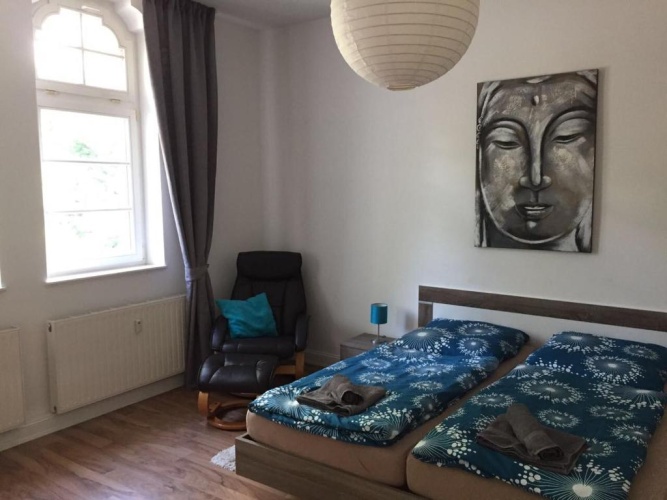 3 Bedrooms Apartment