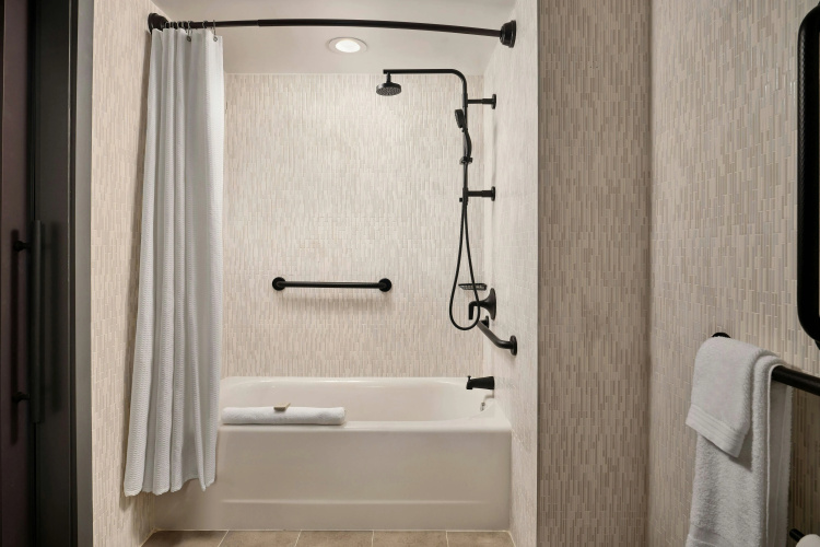 Renaissance Portsmouth-Norfolk Waterfront Hotel photo 8