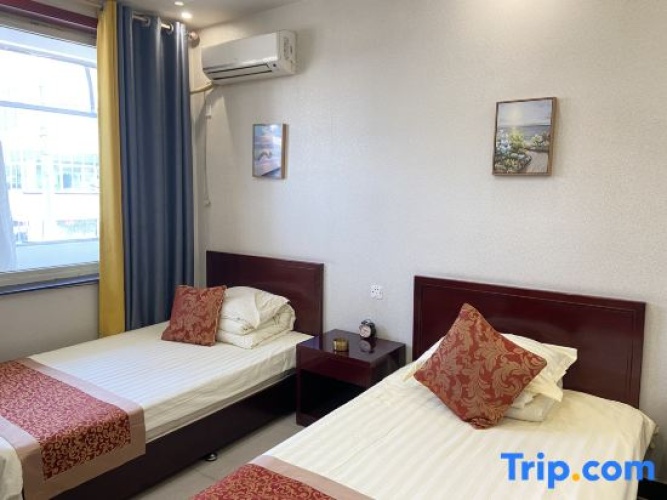 Economy Twin room