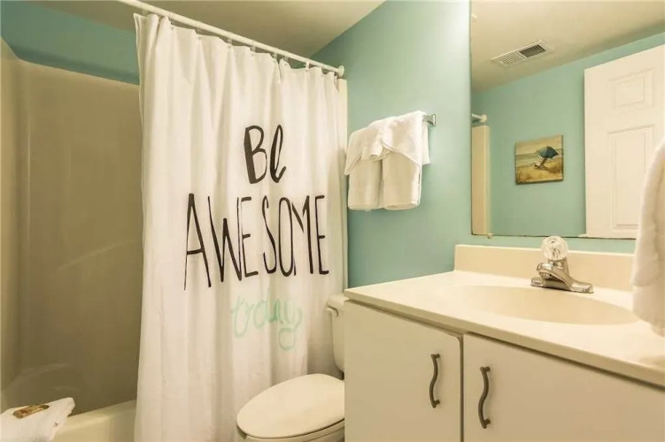 Tradewinds 108 - 1 Br condo by RedAwning