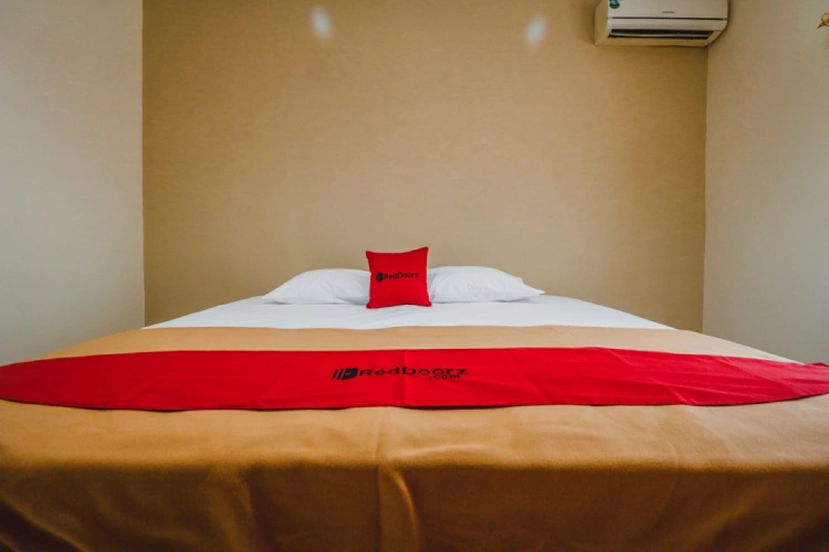 Standard Double room with city view