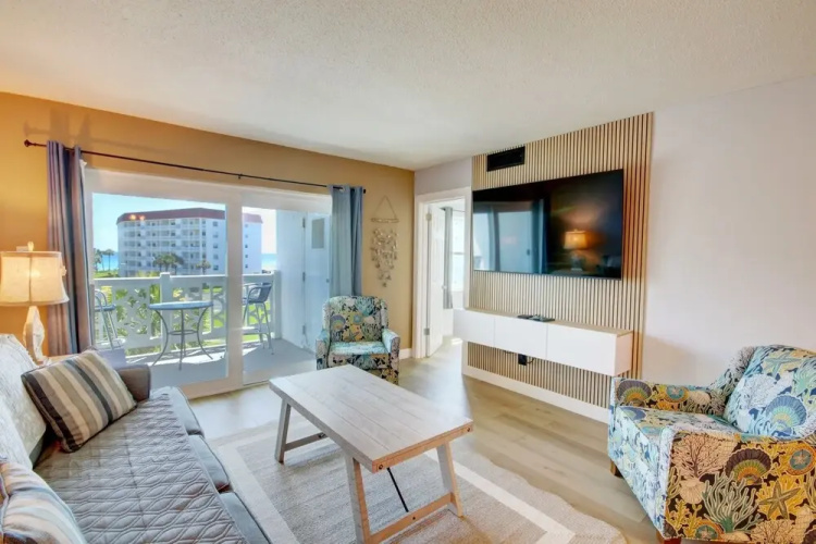 146 El Matador 2 Bedroom Condo