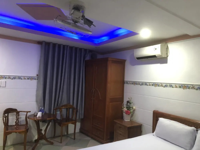 Hoa Ban Hotel