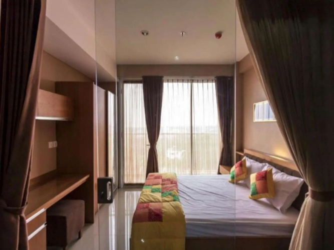 Beverly Dago Apartment