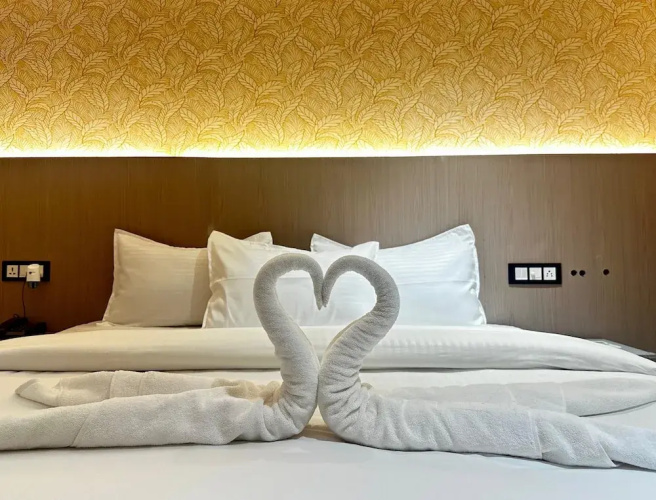 Hotel Shrimmaya