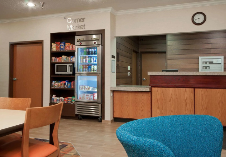 AmericInn by Wyndham Minot