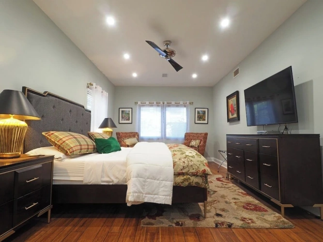 Guest rooms