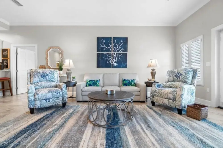 Pavilion Palms 203c