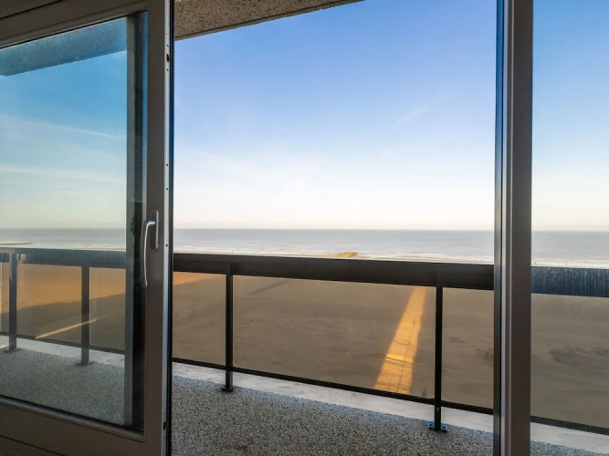 Apartment on the Seventh Floor With sea View