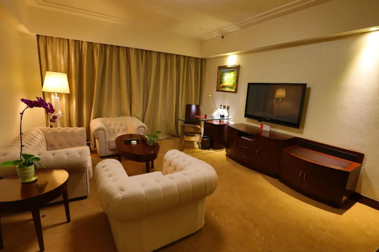 Ramada Chengdu North