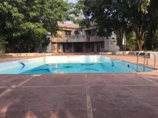 2 Bhk Bungalow With Pool