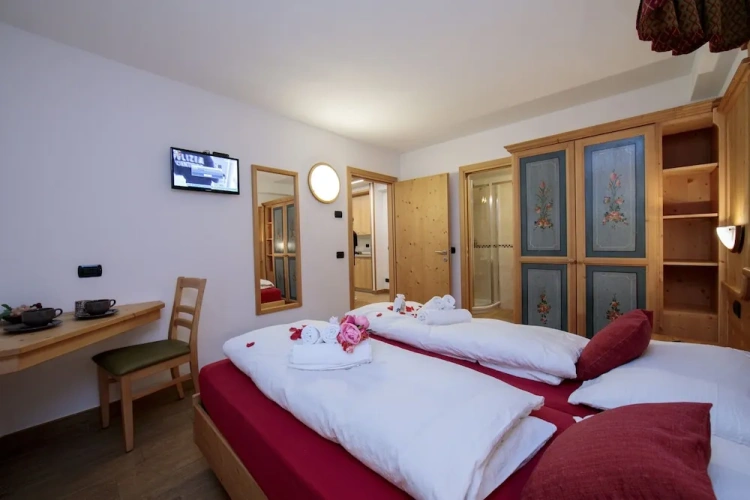 2 Bedrooms Family Apartment