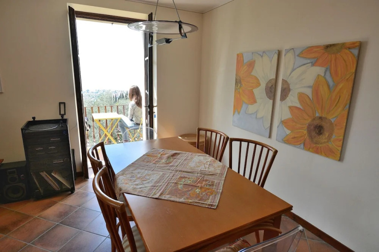 Apartment With Pool Ai Pignoi 1st floor