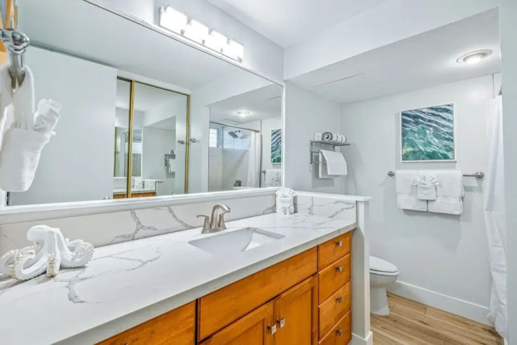 Napili Shores G154 Ocean View Studio Condo by RedAwning
