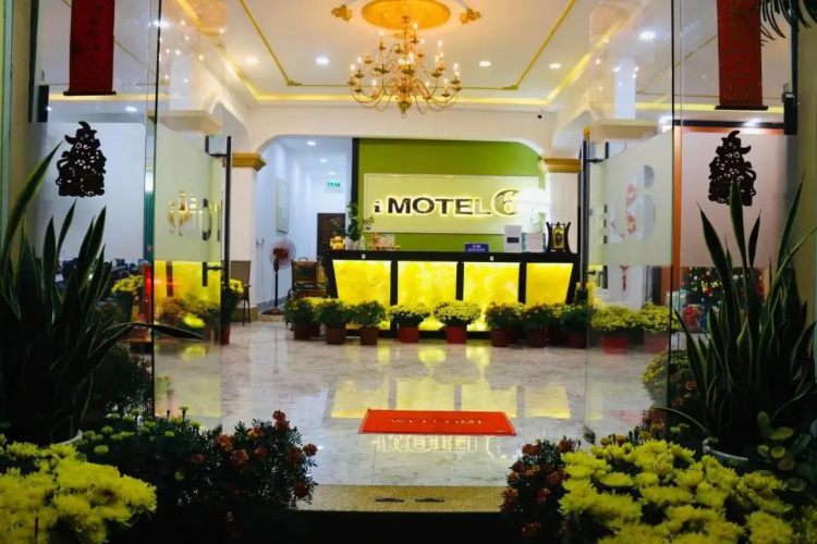 iMOTEL6