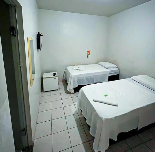 Nunes Hotel