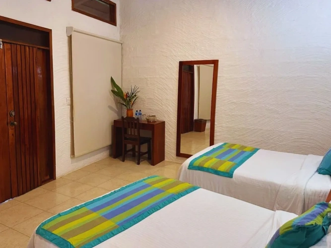 Standard Triple room with balcony