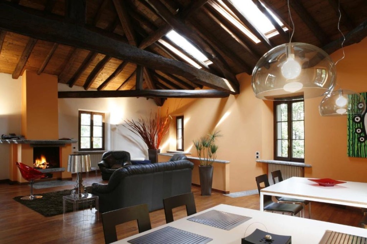2 Bedrooms Duplex Apartment with lake view