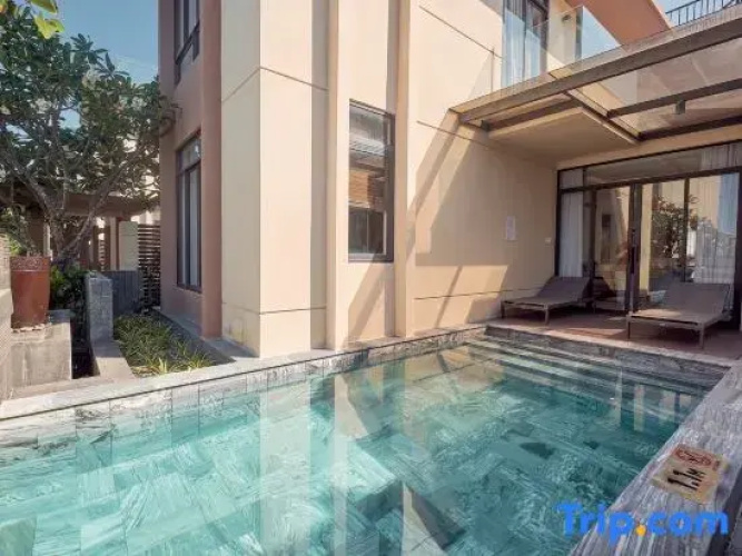 Sunrise Pool Villa Cam Ranh