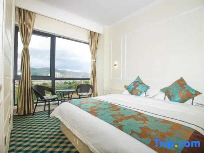 Family Suite with balcony