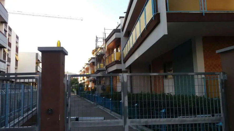Tony S House