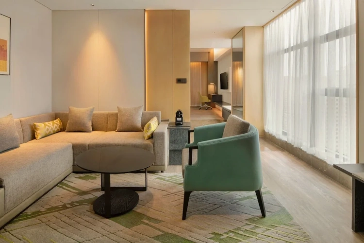 Double Club Suite