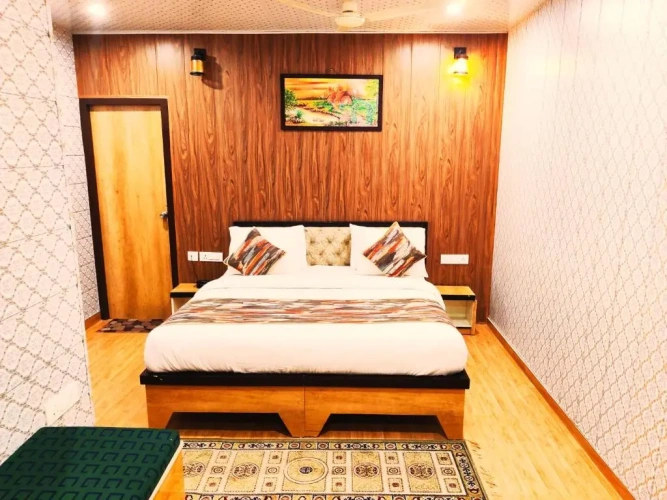 Deluxe Family Suite