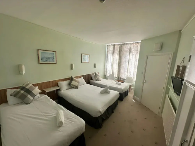 Green Gables Hotel