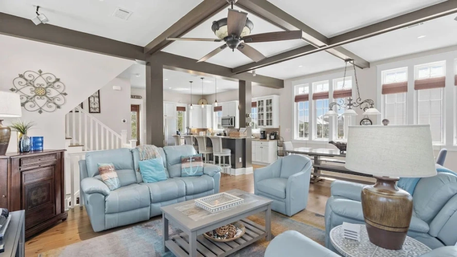 4 Bedrooms Cottage