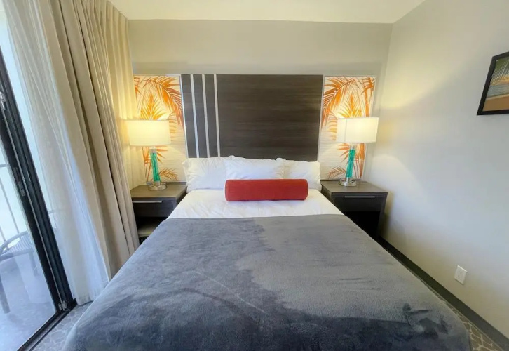Aqua Palms 306 Condo By Redawning