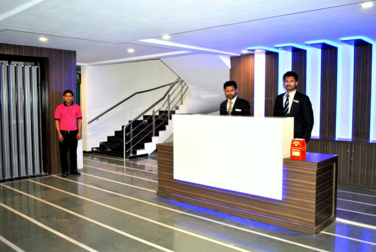 Hotel Crown