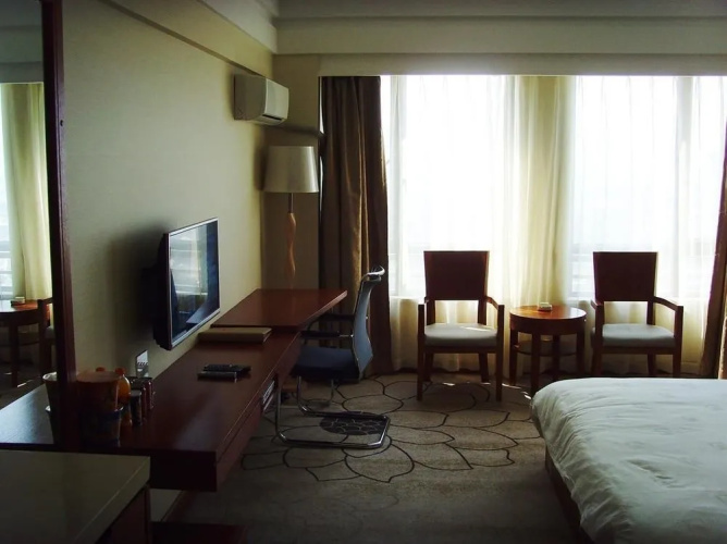 Cana Hotspring Hotel