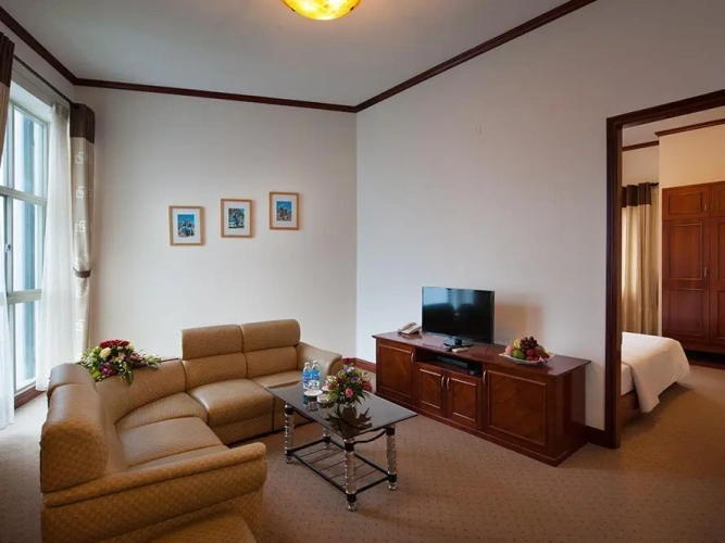 1 Bedroom Apartment with balcony and with view