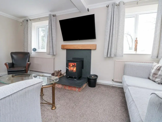 Highcliffe Cottage