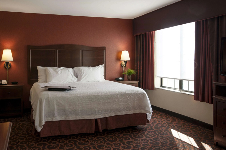 Hampton Inn & Suites Aberdeen