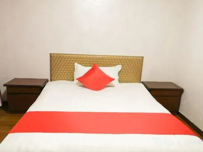 Shanghai ting Lin ruyi hotel