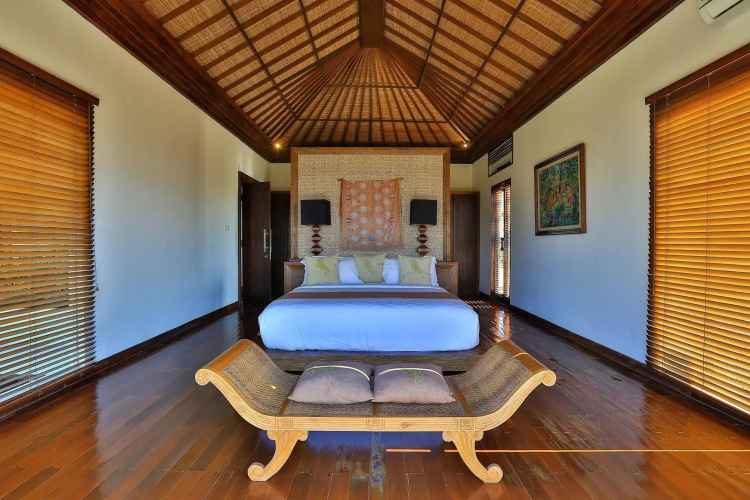 Awanti Villa