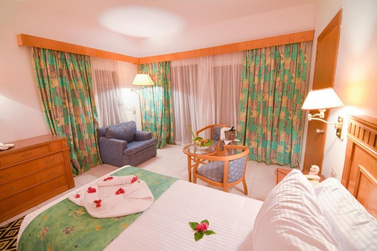 Sea View Triple room