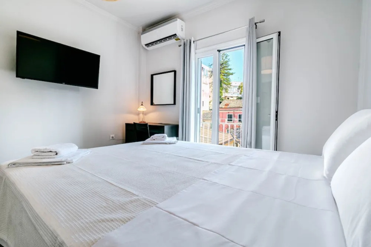 Alex Home by Corfuescapes