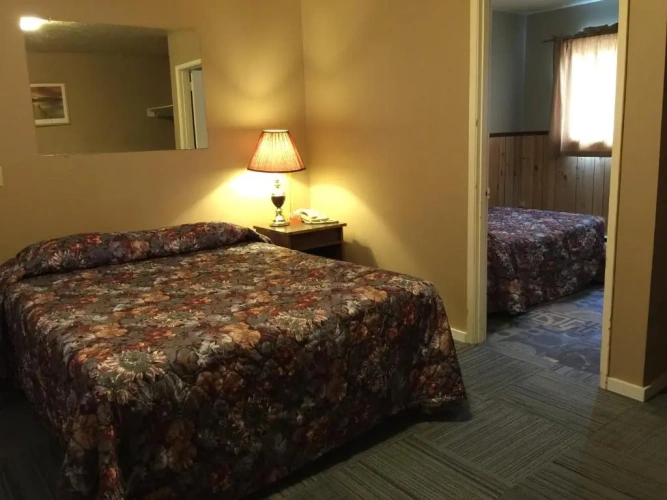 2 Bedrooms Suite