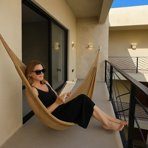 Deluxe Double room with balcony and with partial ocean view