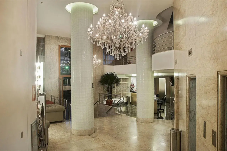 Normandy Hotel