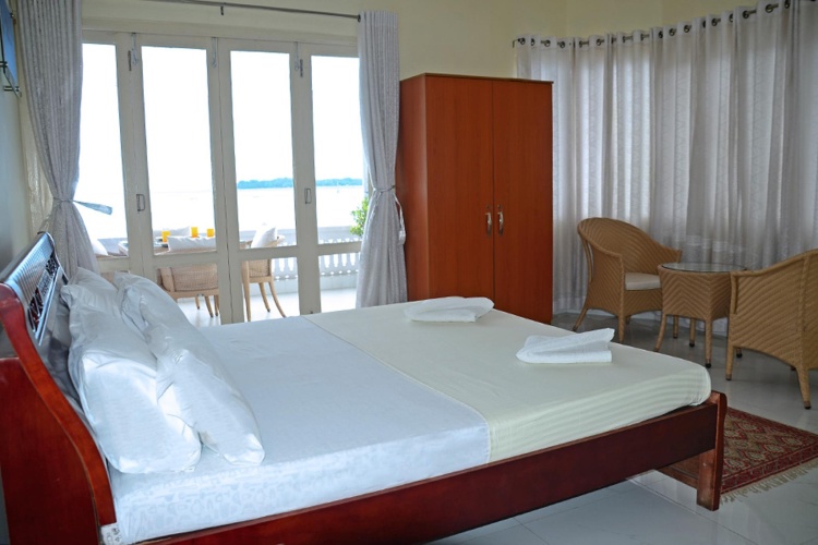 Deluxe Double room with sea view