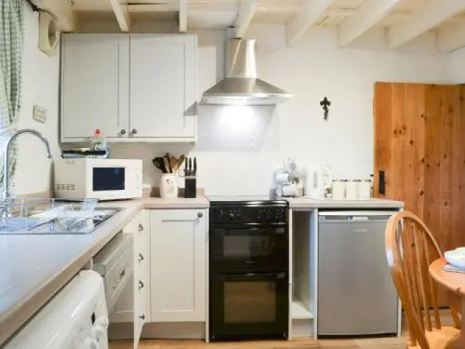 Greenside Cottage