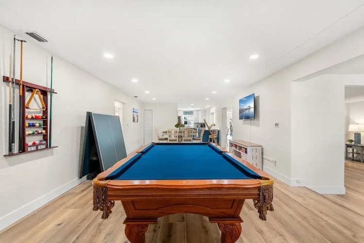 121 Atlantic Blvd