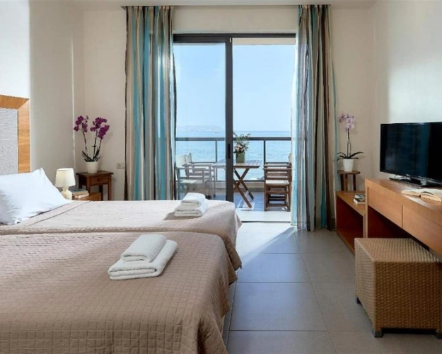 Deluxe Suite with balcony and with sea view