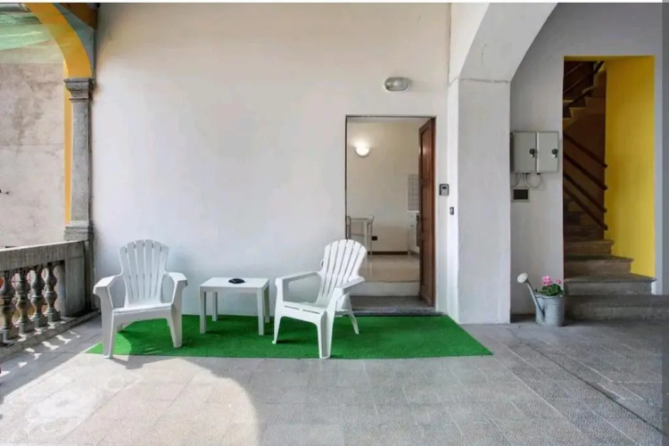 La Corte sul lago