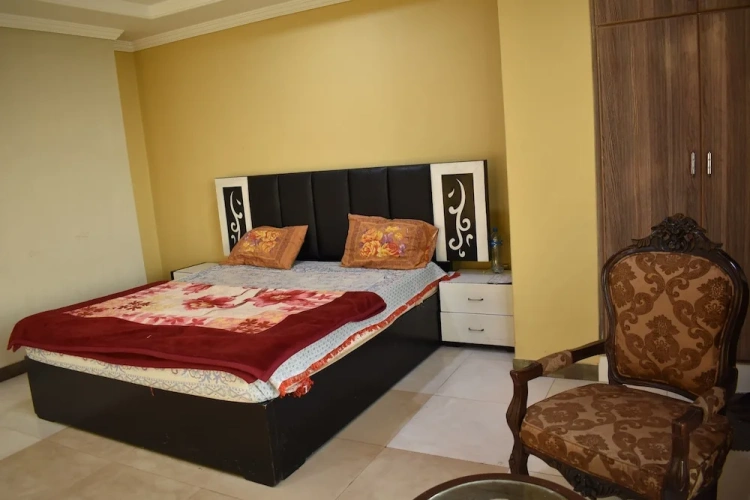 Deluxe Single room