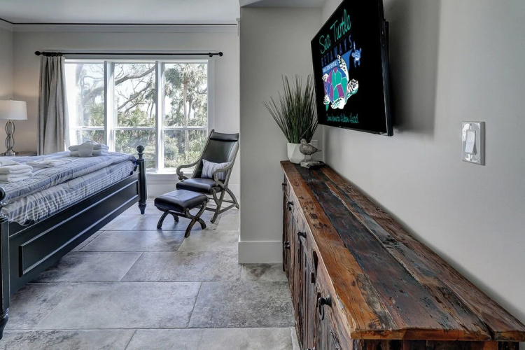 Windsor Place 108